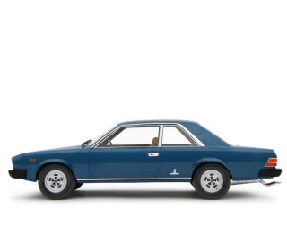 Fiat 130 Coupé 1971 Blu Met. Laudoracing 1:18 Resinemodell (Türen, Motorhaube... nicht zu öffnen!)